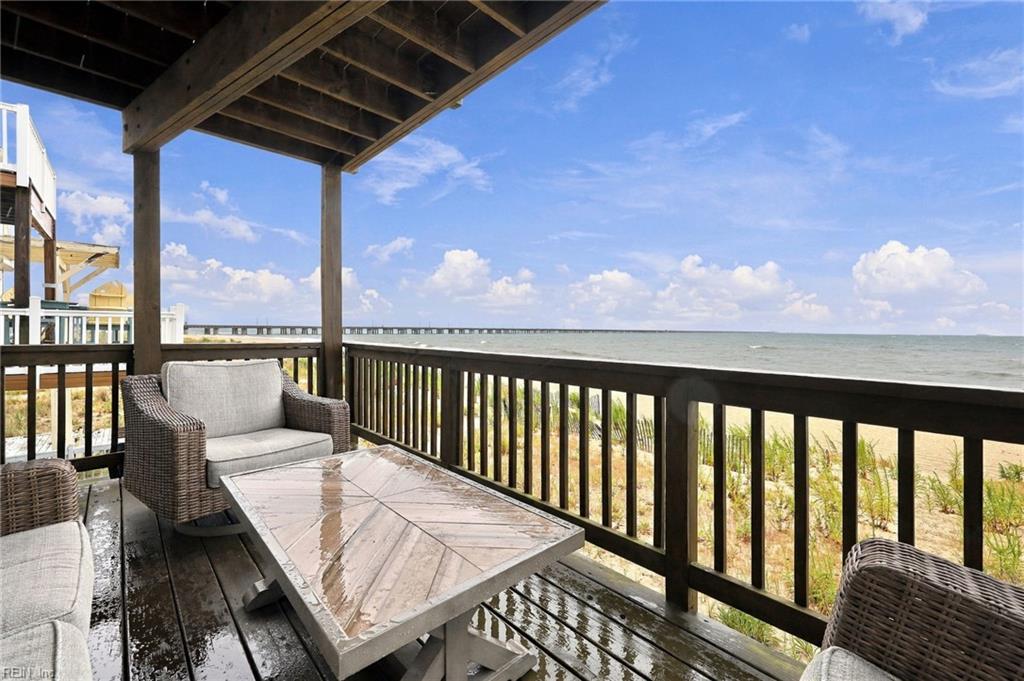 2545 Seaview Ave Property Photo 18