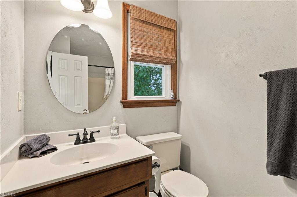 512 Hatteras Cres Property Photo 24