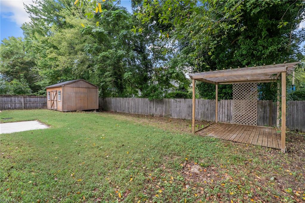 5 Compton Ct Property Photo 18
