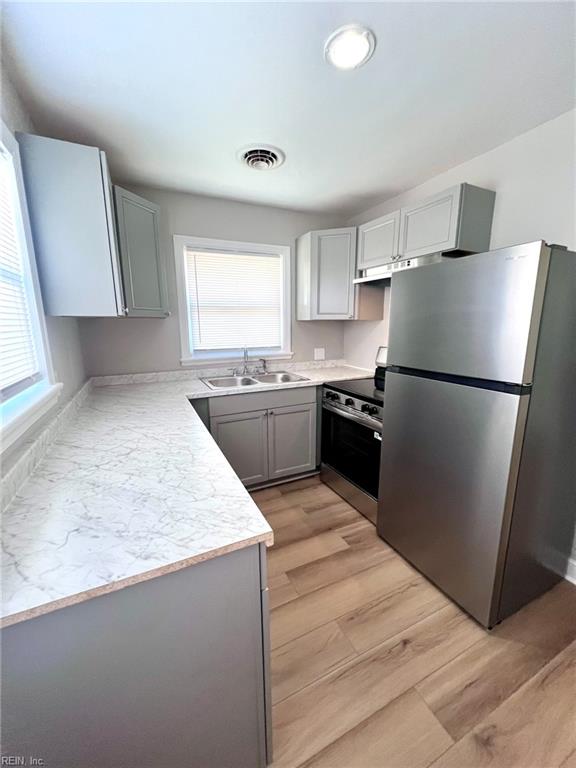 3307 Herbert ST Property Photo 1