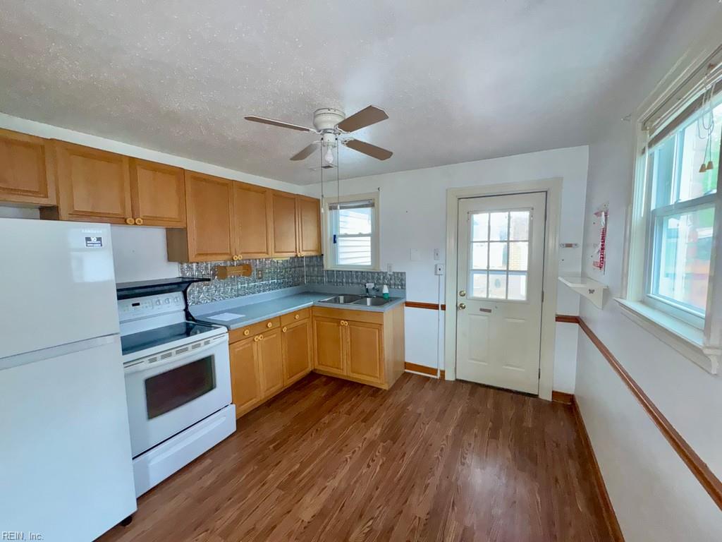 13 N Colin Dr Property Photo 5
