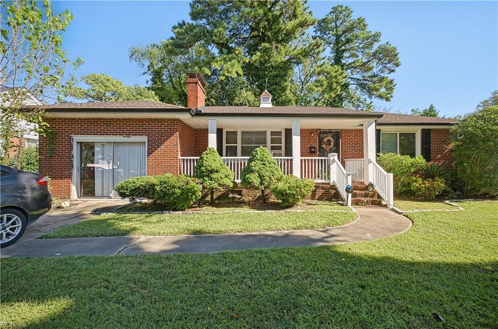 203 Bonney Ter Property Photo 1