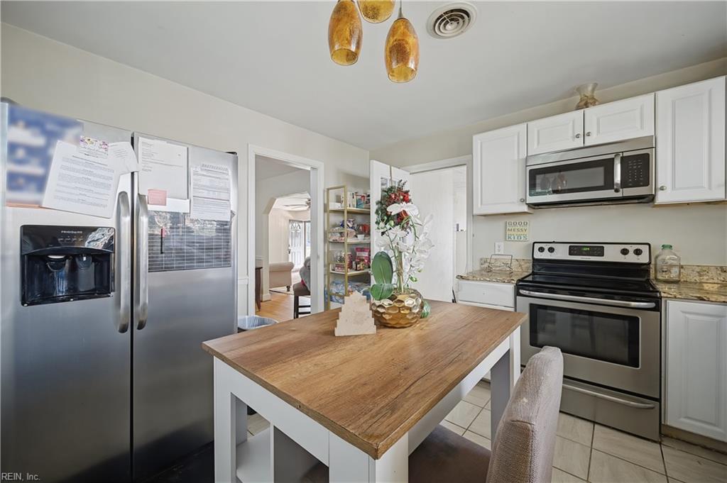 203 Bonney Ter Property Photo 11