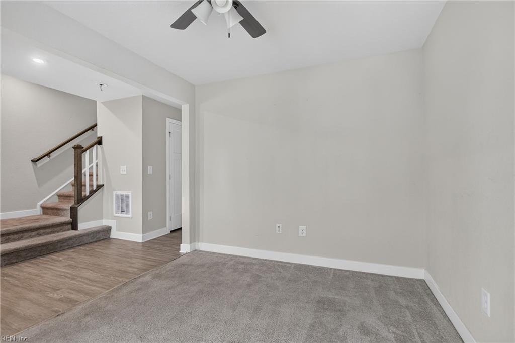 140 Spring Grove Way Property Photo 7