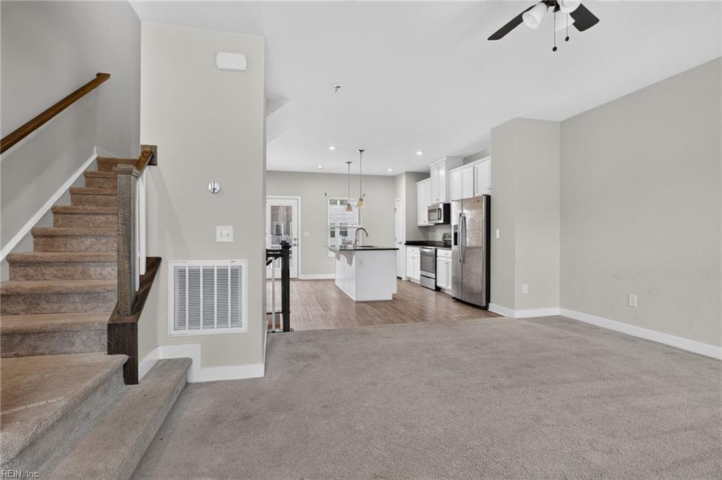 140 Spring Grove Way Property Photo 19