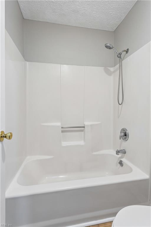 4090 Midlands Rd Property Photo 21