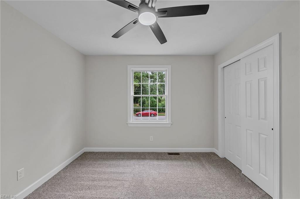 2821 Meadow Wood Dr E Dr Property Photo 22