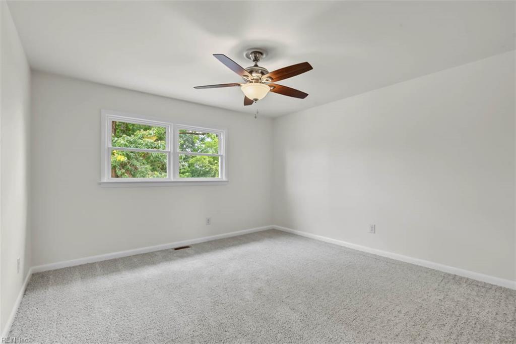 806 Milford Ave Property Photo 31