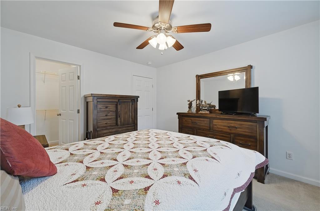 100 Alanna Ct Property Photo 17
