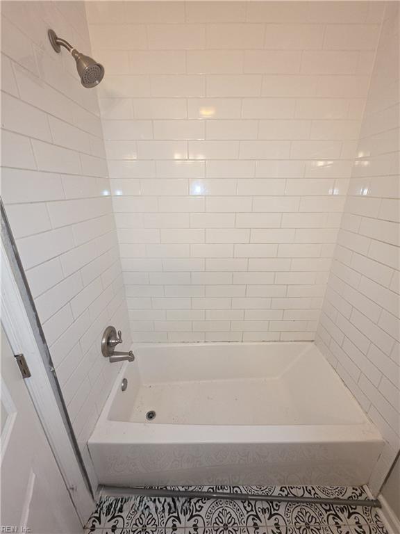 2744 Mapleton Ave Property Photo 8