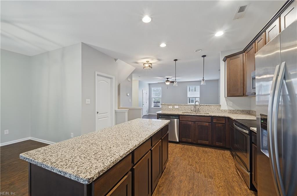 105 Prosperity Ct Property Photo 16