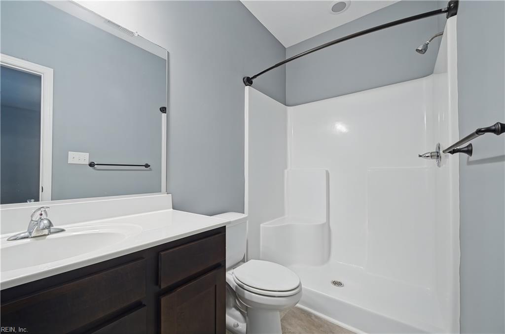 105 Prosperity Ct Property Photo 18