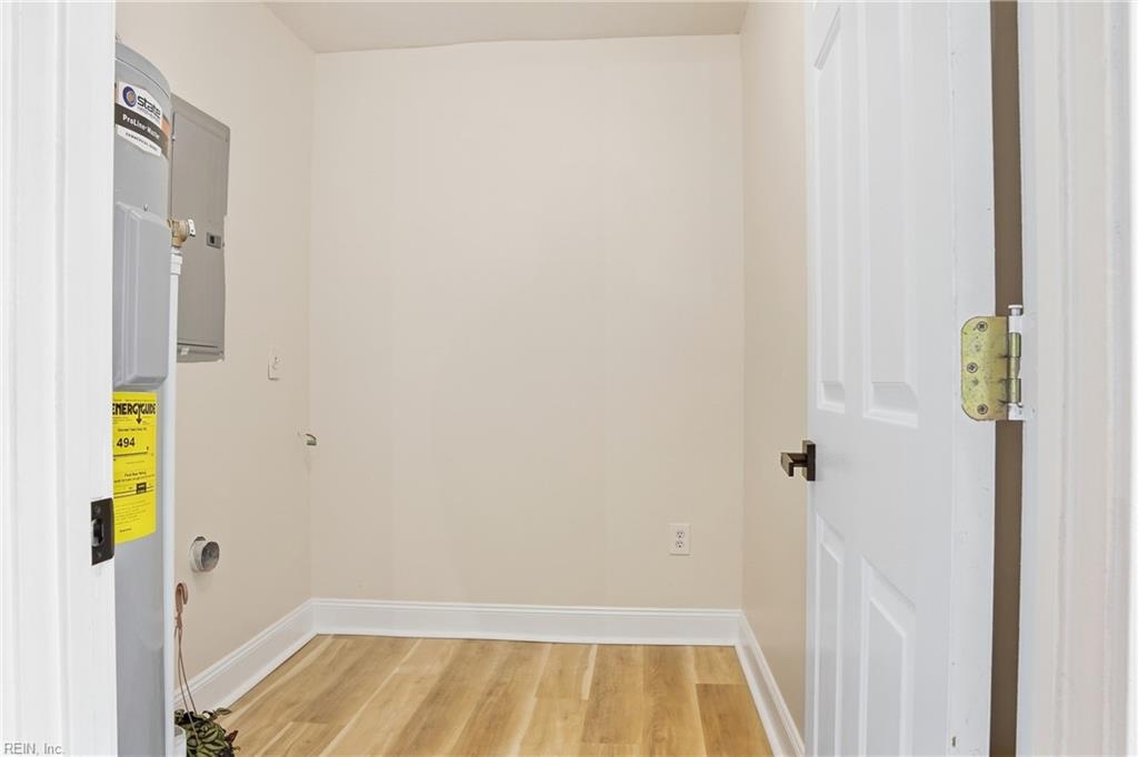 5165 Rugby Rd Property Photo 6