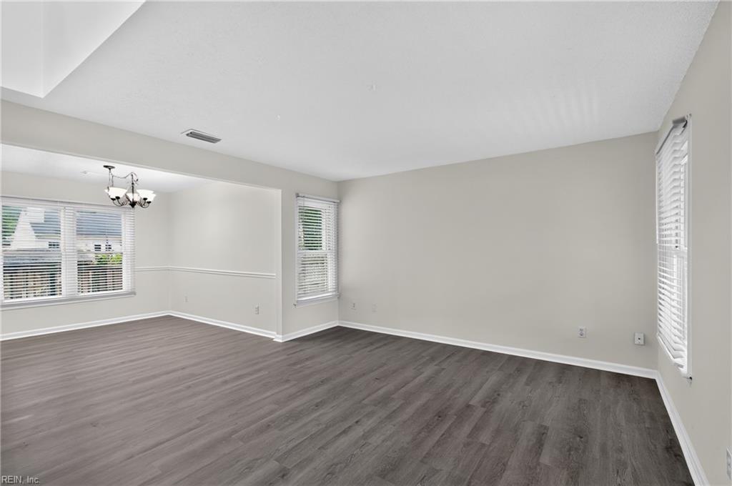 431 Warner Hall Pl Property Photo 10