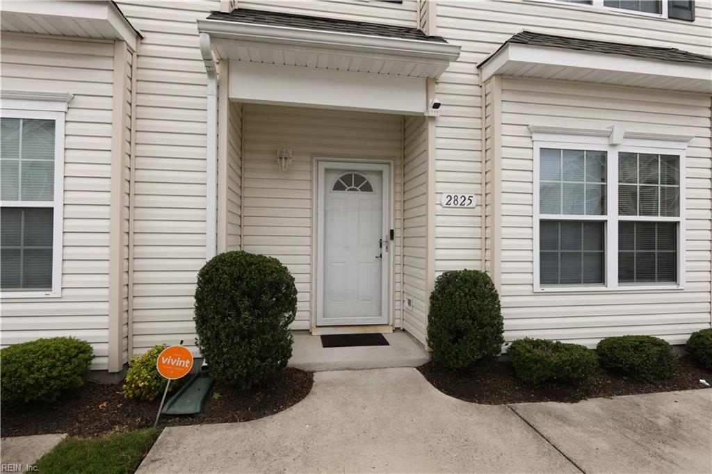 2825 Estella Way Property Photo 2