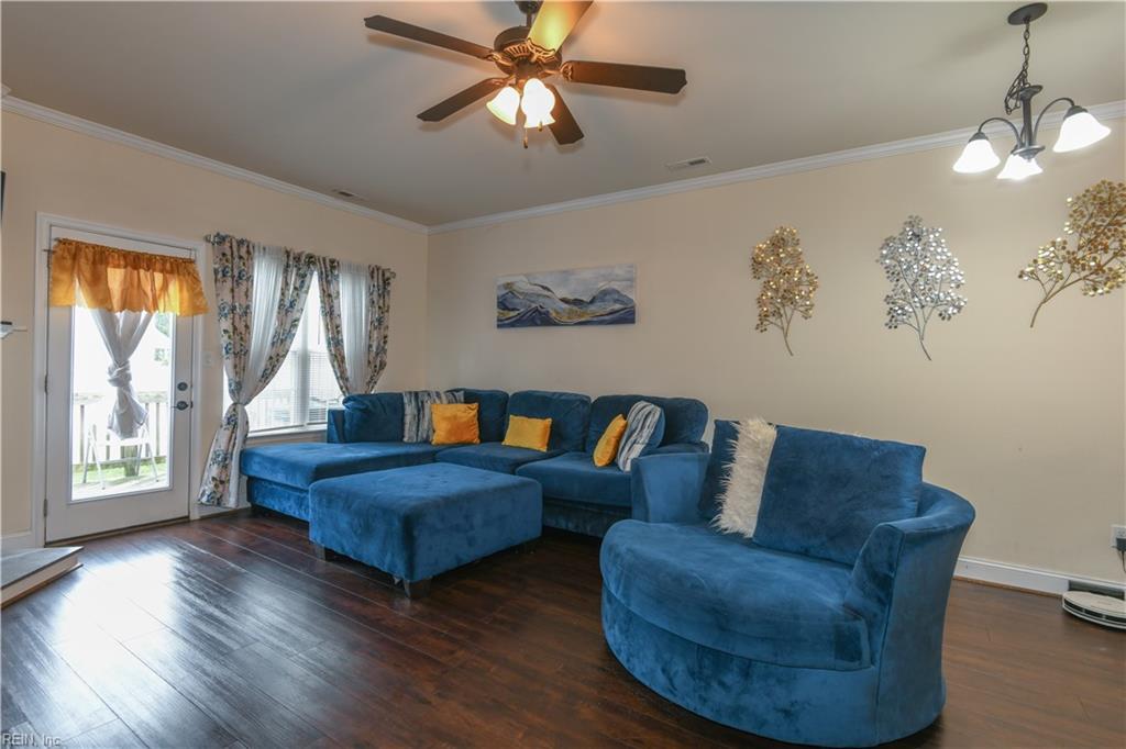 2825 Estella Way Property Photo 15