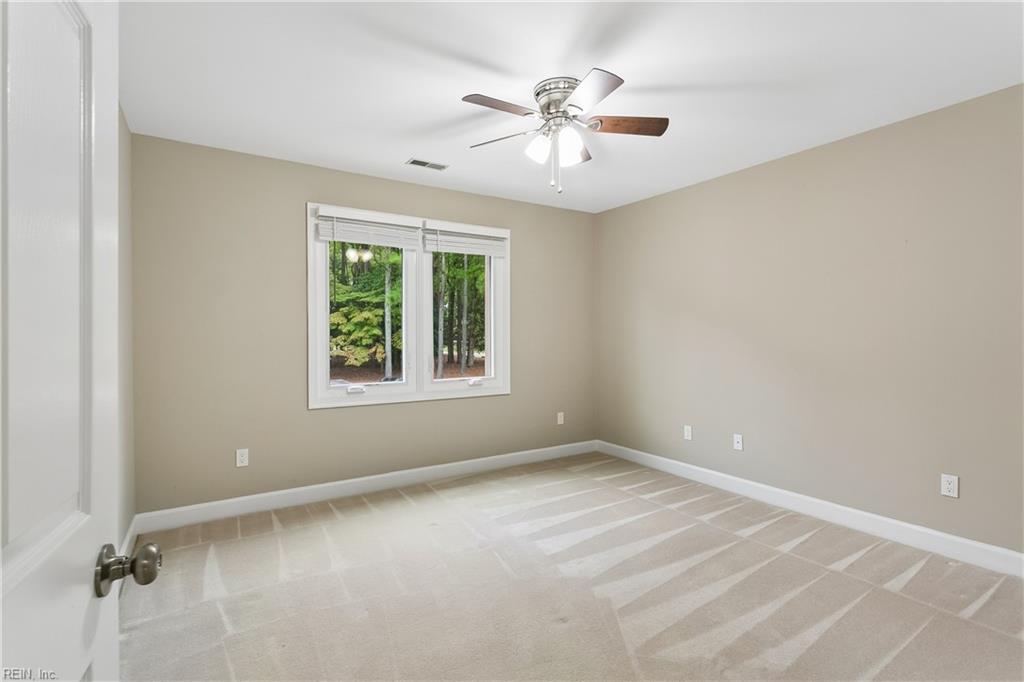 119 Harrops Gln Property Photo 36
