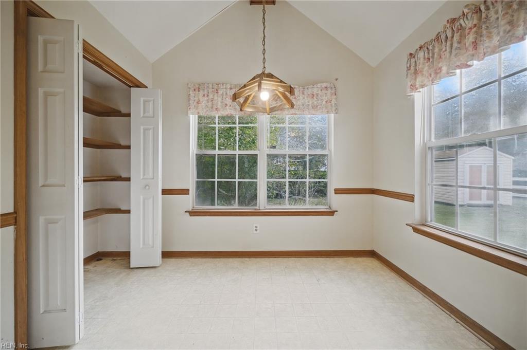 1808 Clifton Bridge Dr Property Photo 13