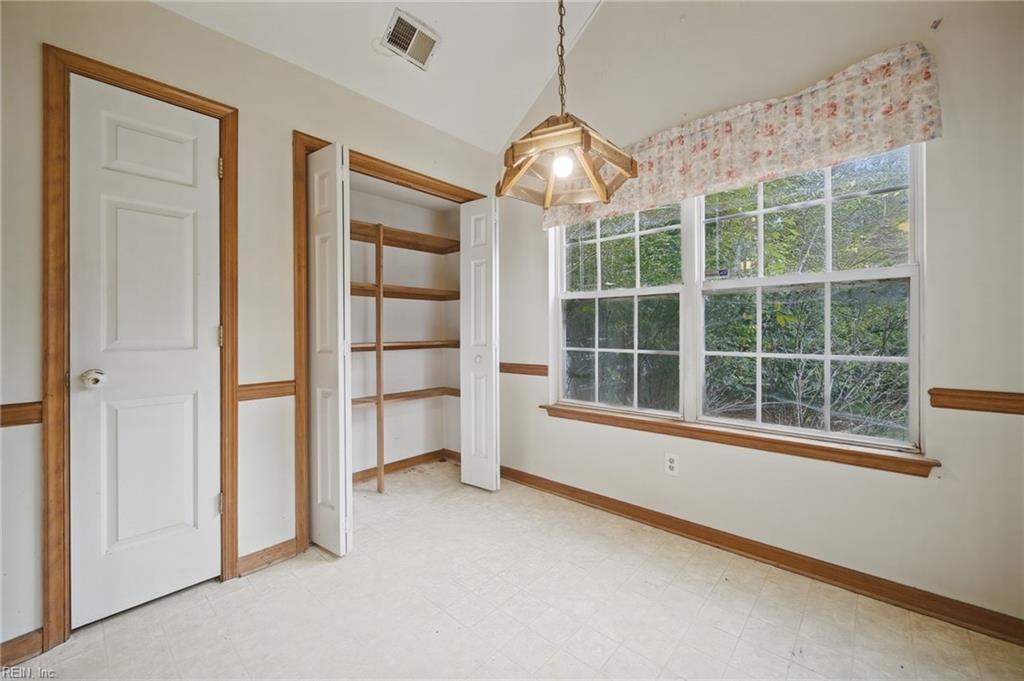1808 Clifton Bridge Dr Property Photo 14