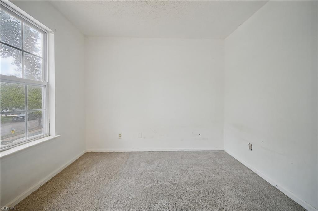 1808 Clifton Bridge Dr Property Photo 31