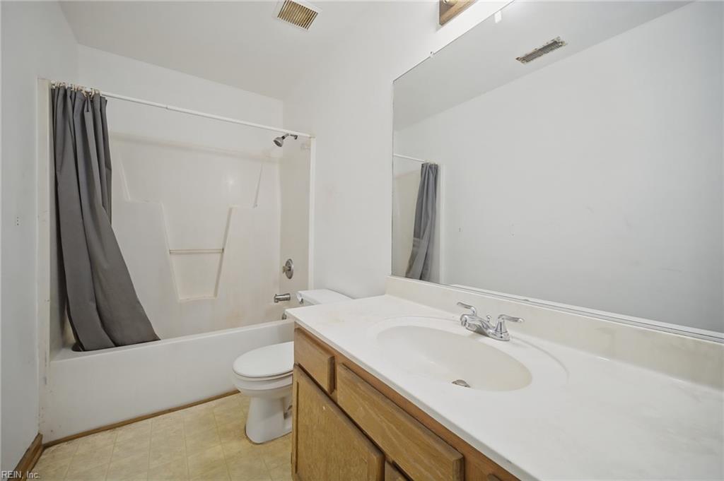 1808 Clifton Bridge Dr Property Photo 33