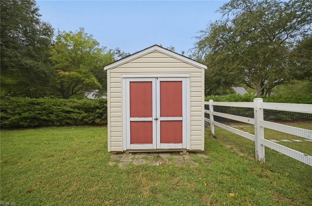 1808 Clifton Bridge Dr Property Photo 40