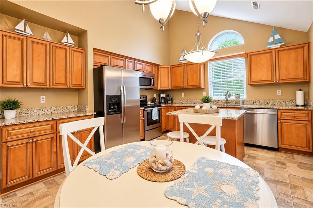 3245 Barberry Ln Property Photo 20