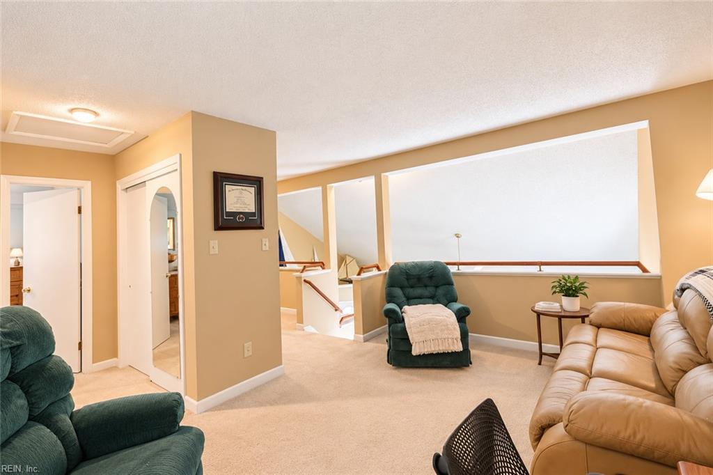 3245 Barberry Ln Property Photo 30