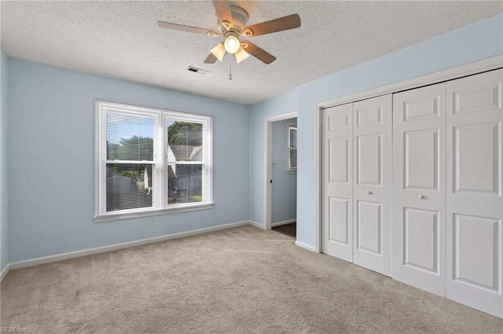 5504 Landings Crst Property Photo 14