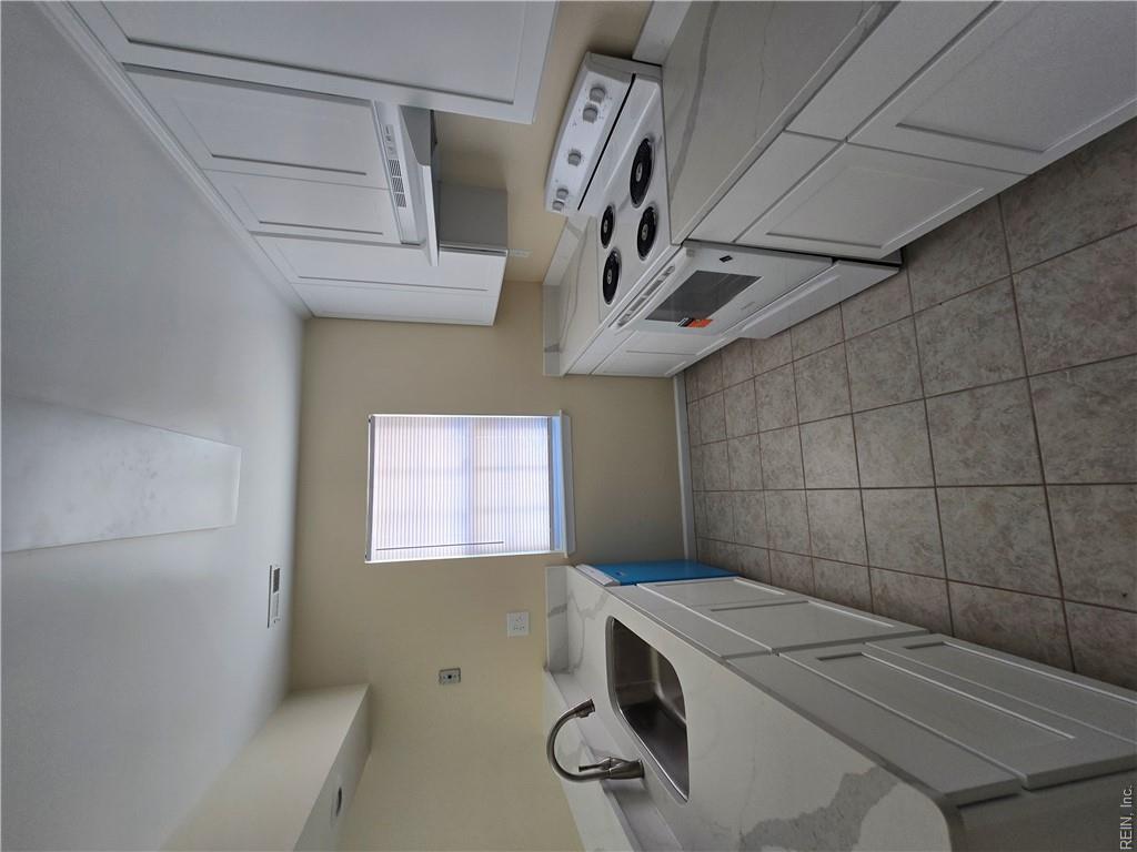4638 Genoa Cir Property Photo 6