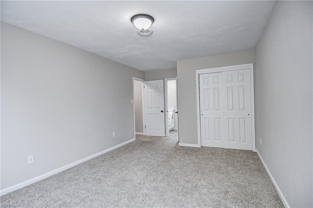 700 Hemlock Cres Property Photo 31