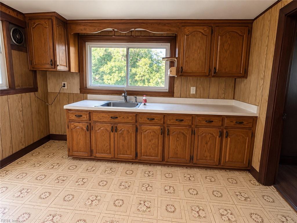 847 Gayles Rd Property Photo 3