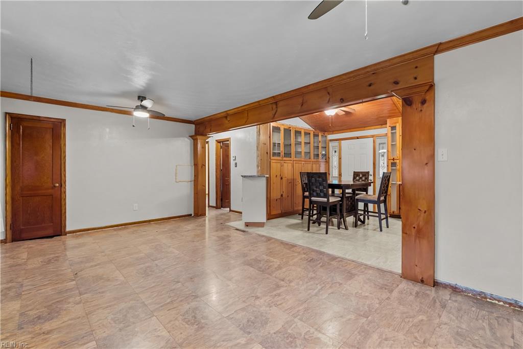 2704 George Dr Dr Property Photo 3