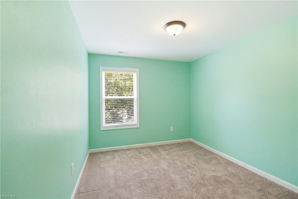 713 Hemlock Ave Property Photo 15