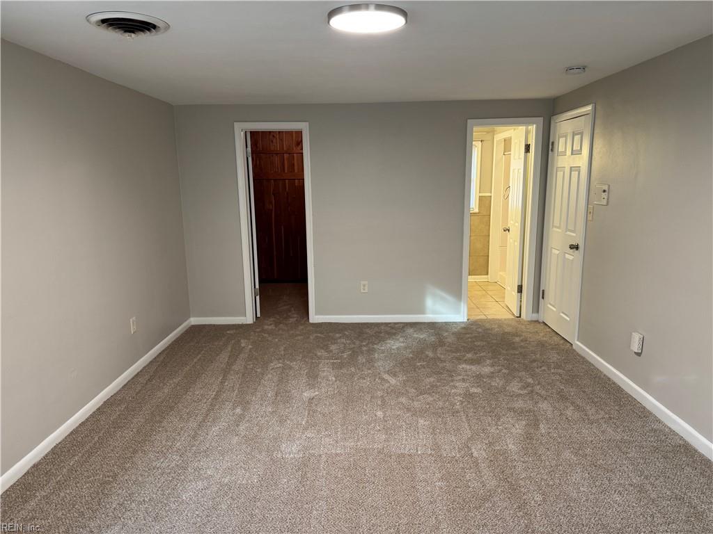 2026 Meadow Lake Ct Property Photo 22