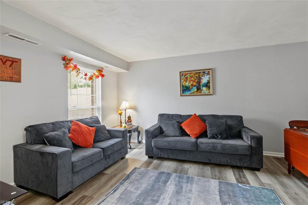 5618 Morningside Ct Property Photo 6