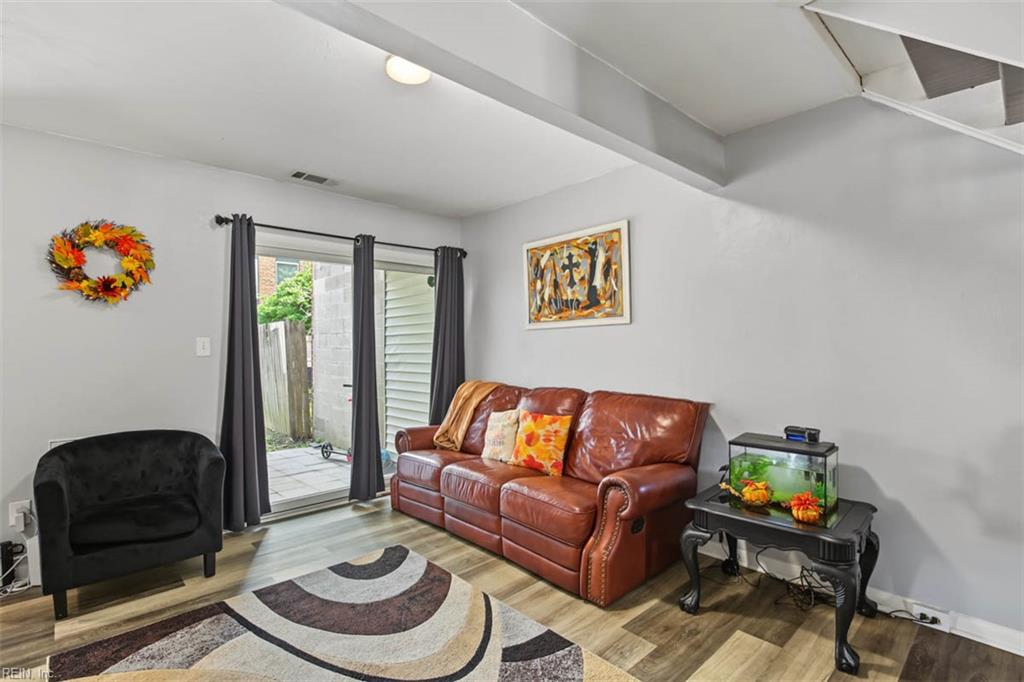 5618 Morningside Ct Property Photo 11