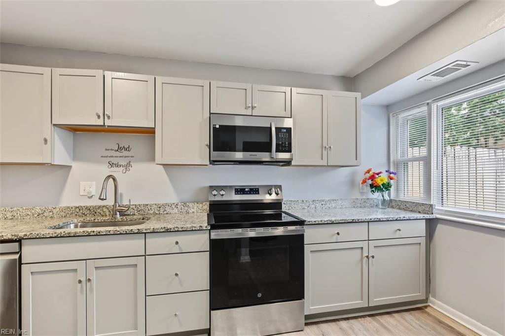 5618 Morningside Ct Property Photo 15