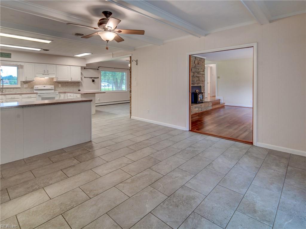 101 Stadium Dr Property Photo 11