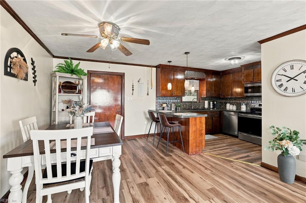 407 Driftwood Dr Property Photo 14