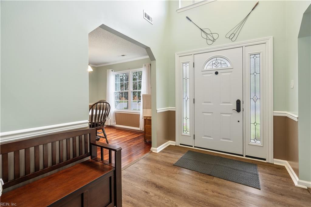 841 Woodstream Way Property Photo 10