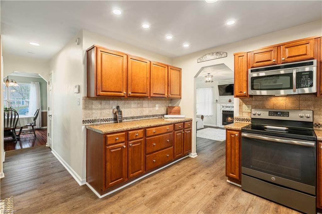 841 Woodstream Way Property Photo 22