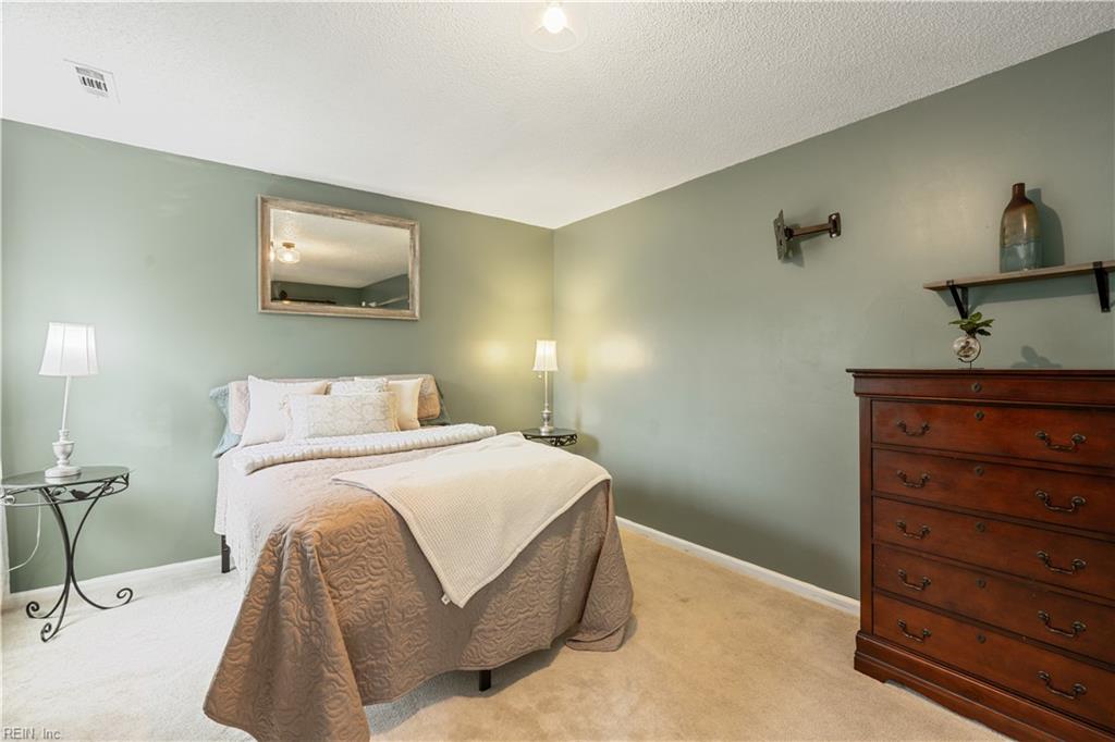 841 Woodstream Way Property Photo 30