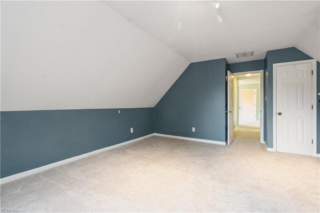 841 Woodstream Way Property Photo 37