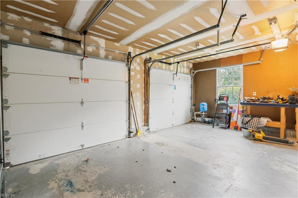841 Woodstream Way Property Photo 46
