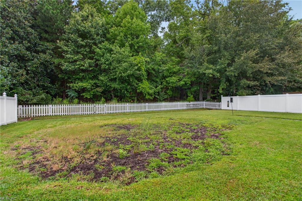 217 Eastlawn Dr Property Photo 27