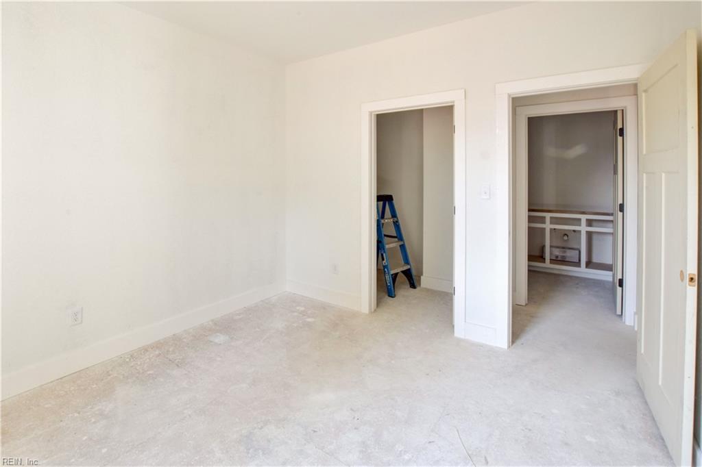 1912 Montclair Ave Property Photo 14