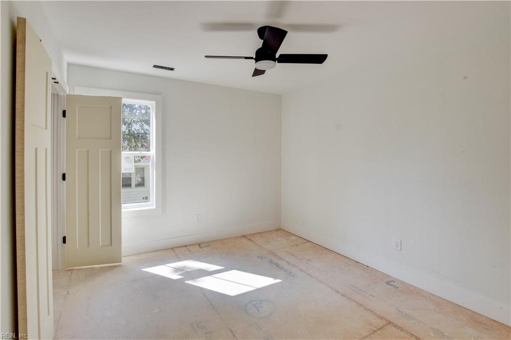 1912 Montclair Ave Property Photo 29