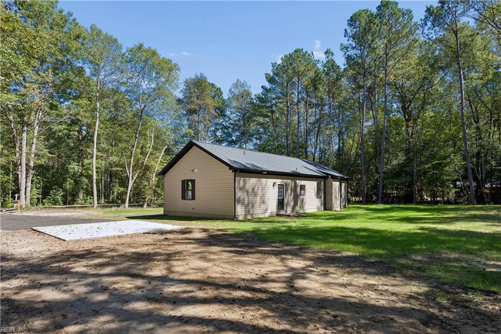 256 Edgar Ln Property Photo 24