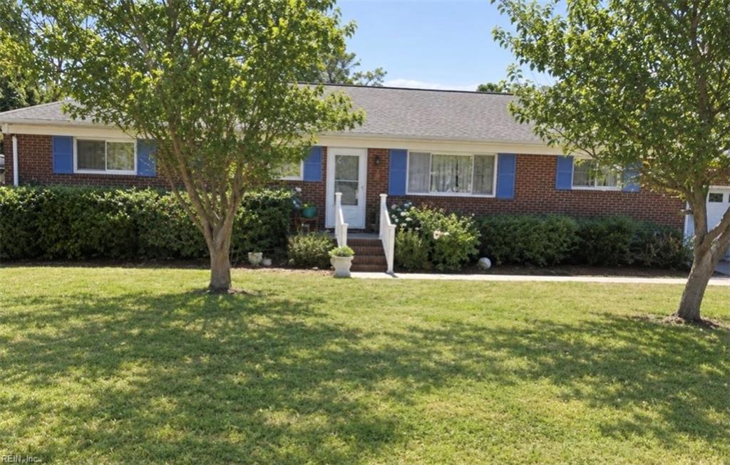 2325 Inlynnview Rd Property Photo 1